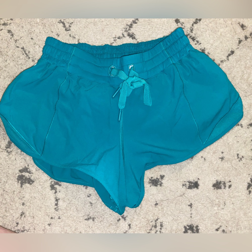 Lululemon Hotty hot shorts